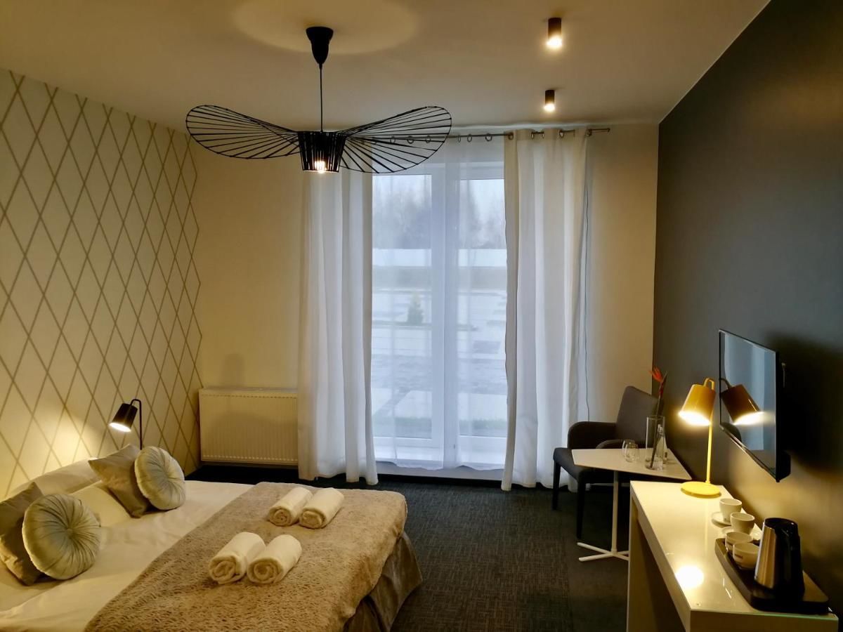 Отели типа «постель и завтрак» Arboretum Hotel Wolbórz-20