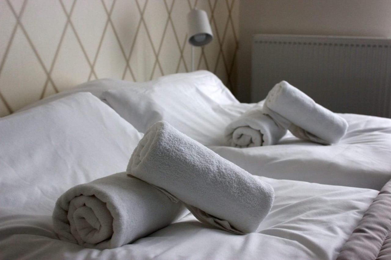 Отели типа «постель и завтрак» Arboretum Hotel Wolbórz-23